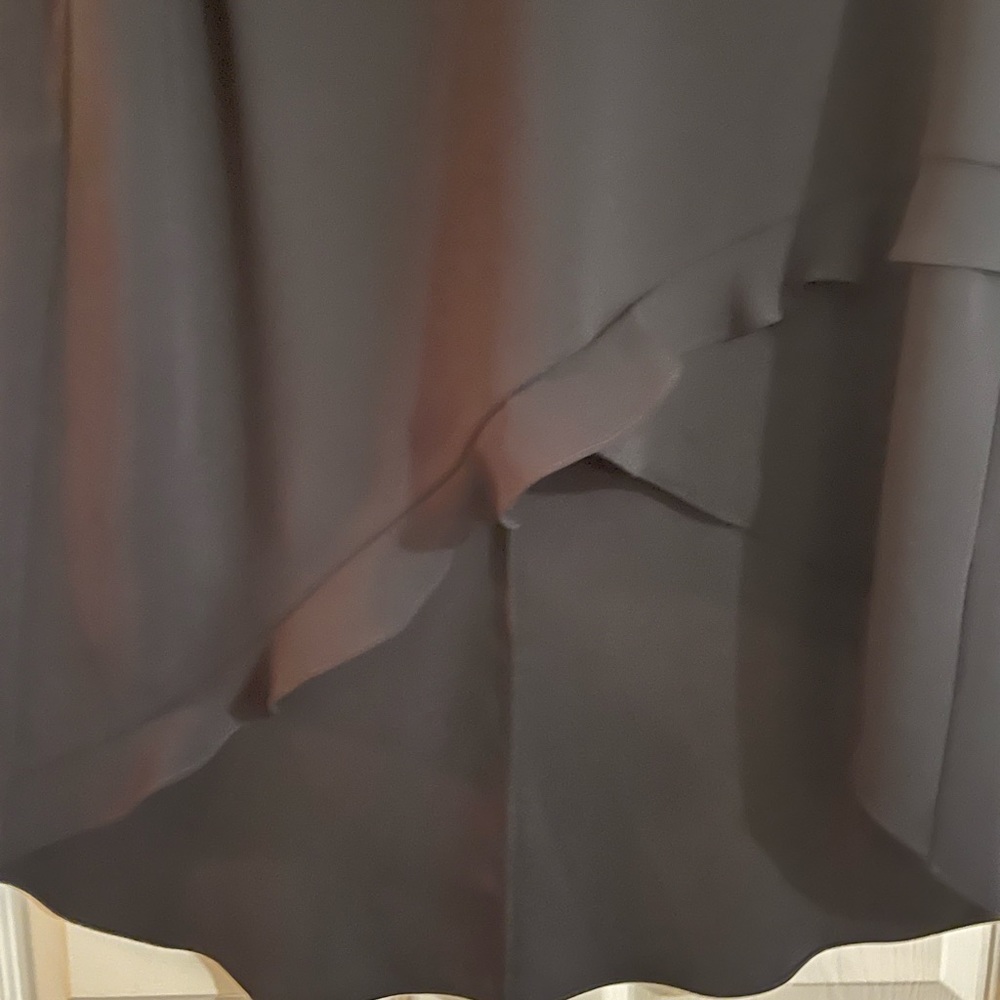 High low blouse, very flattering cut